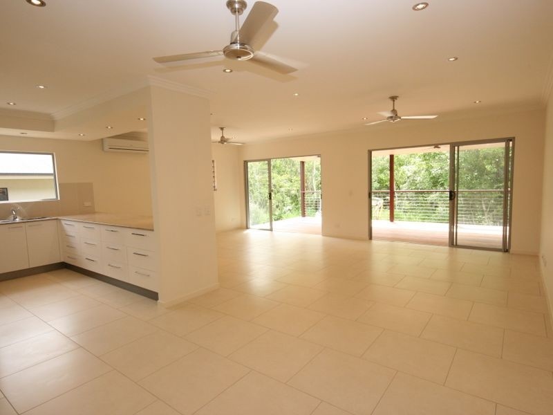 1/31 Sunset Drive, Jubilee Pocket QLD 4802