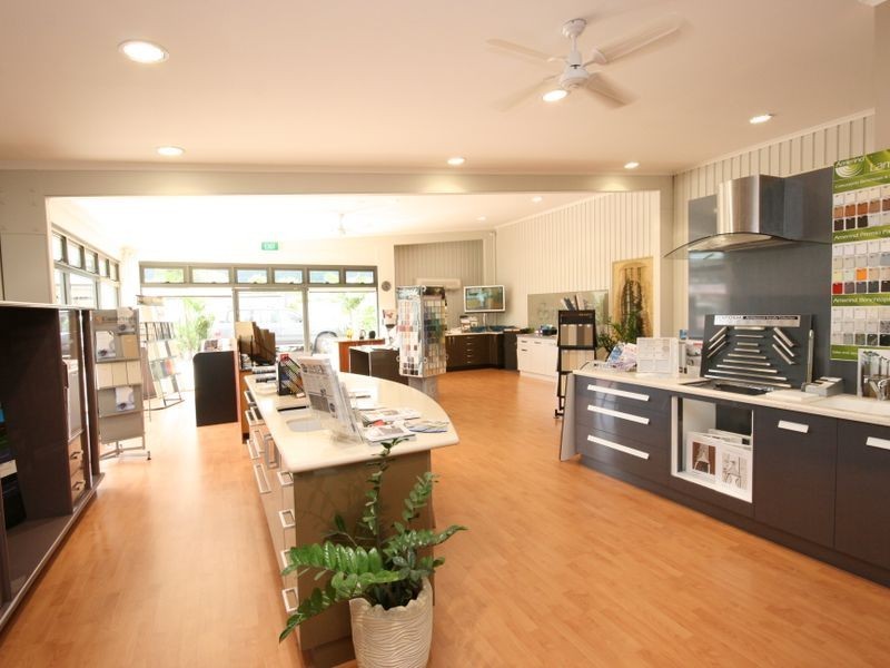 1/19 Carlo Drive, Cannonvale QLD 4802