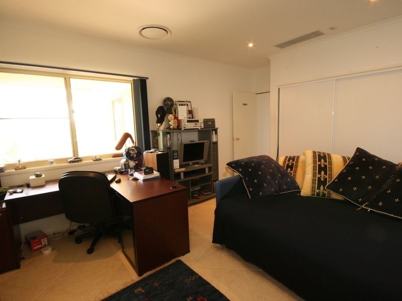 4 Airlie Crescent, Airlie Beach QLD 4802
