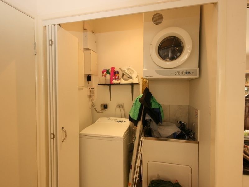 4 Airlie Crescent, Airlie Beach QLD 4802