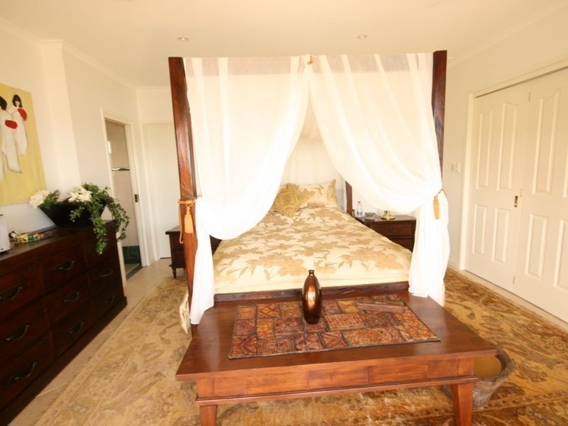 4 Airlie Crescent, Airlie Beach QLD 4802