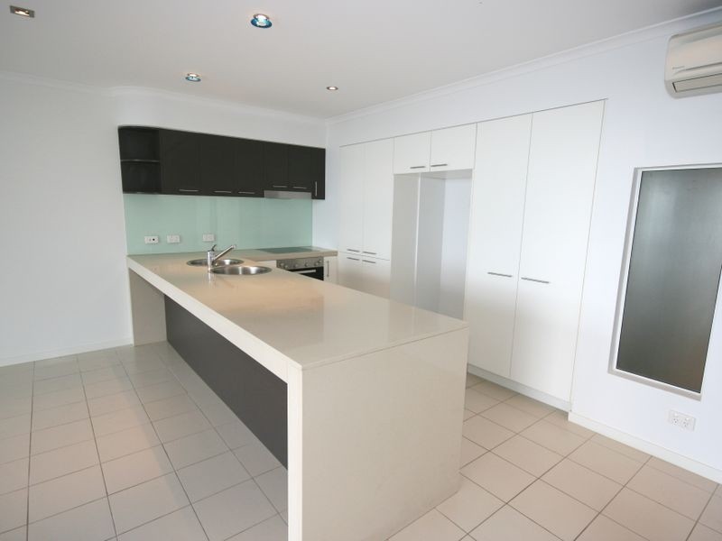 219/2 Shingley Drive, Airlie Beach QLD 4802