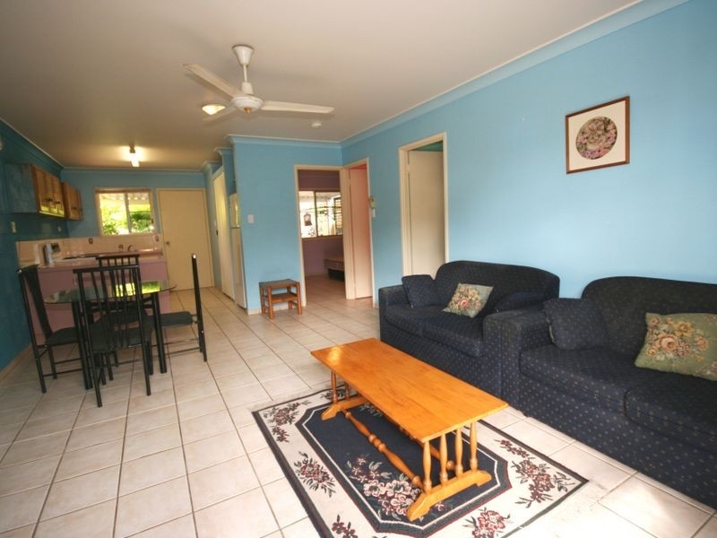 42/28 Island Drive, Cannonvale QLD 4802