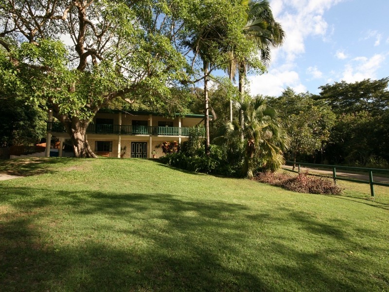 125 Camm Road, Mount Julian QLD 4800