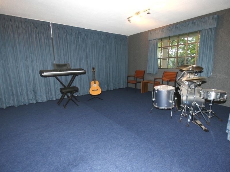 125 Camm Road, Mount Julian QLD 4800