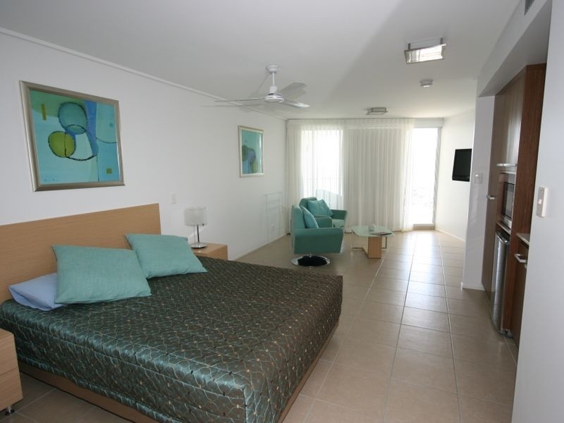 13 a & b/18 Seaview Drive, Airlie Beach QLD 4802