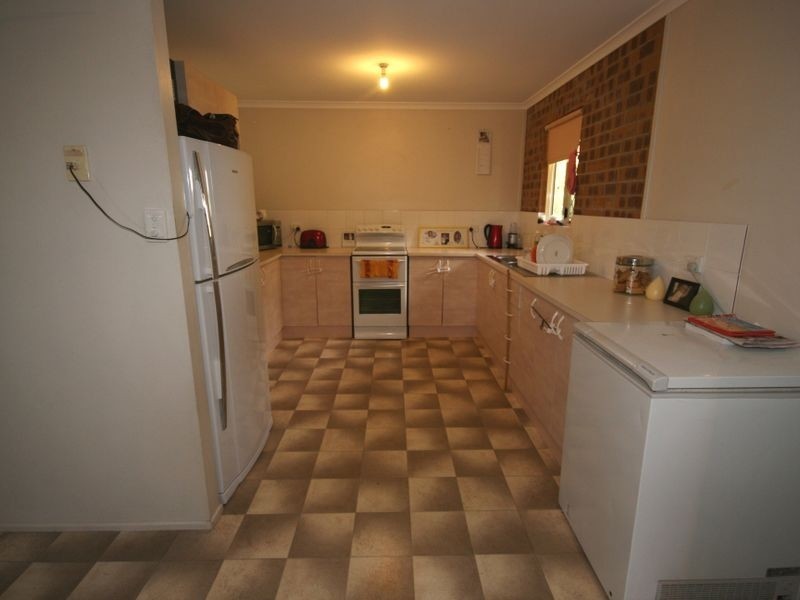 35 South Molle Blvd, Cannonvale QLD 4802