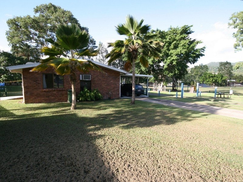 5 Sunbird Close, Jubilee Pocket QLD 4802