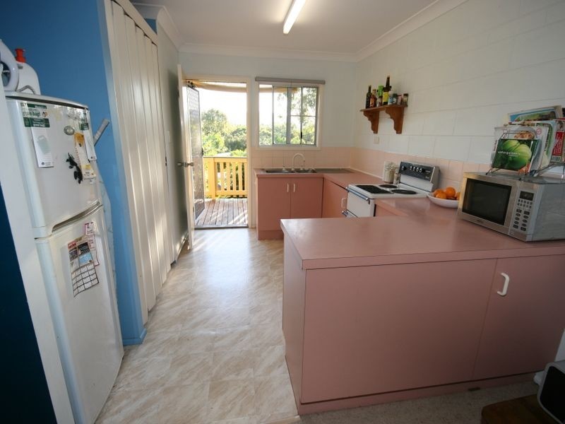 52/28 Island Drive, Cannonvale QLD 4802