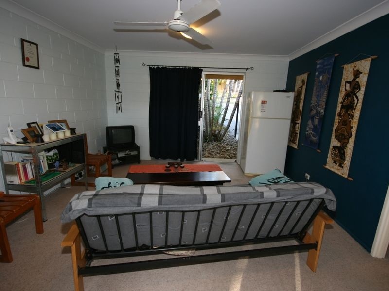 52/28 Island Drive, Cannonvale QLD 4802