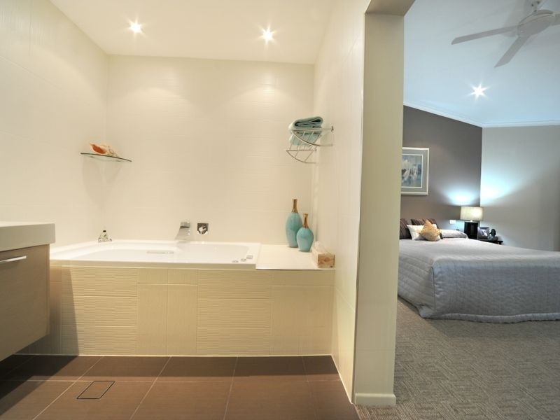72 Timberland Road, Jubilee Pocket QLD 4802