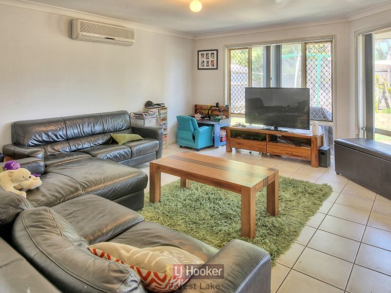 31 Pintail Crescent, Forest Lake QLD 4078