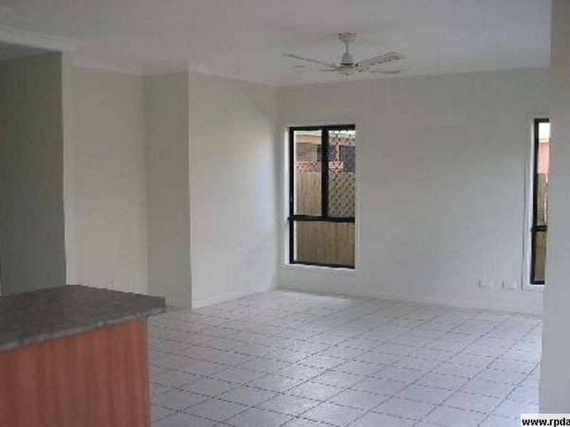 13 Gilberton Crescent, Forest Lake QLD 4078