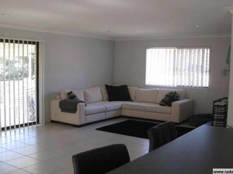 3 Solea Close, Forest Lake QLD 4078