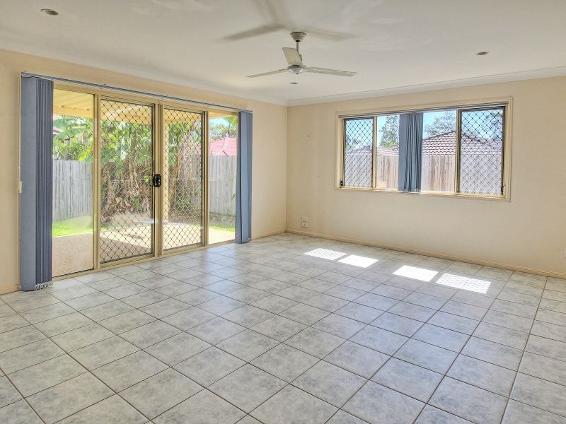 18 Kondalilla Parade, Forest Lake QLD 4078