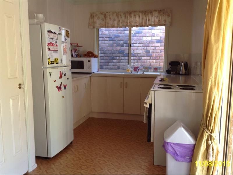 4 Cook Street, Forest Lake QLD 4078