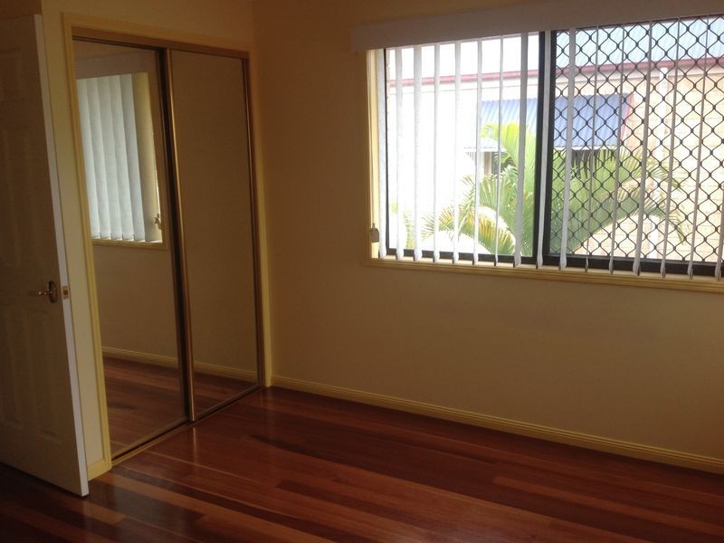 15 The Esplanade, Forest Lake QLD 4078