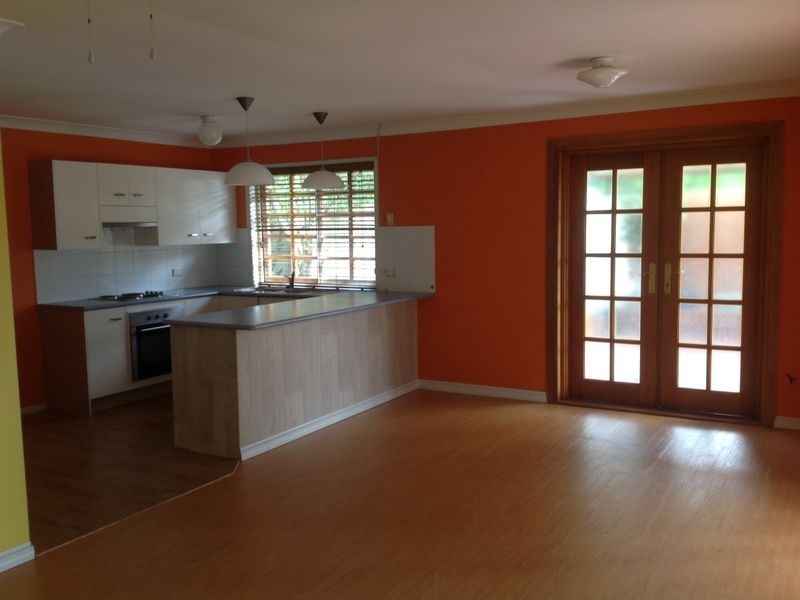 19 Regents Circuit, Forest Lake QLD 4078