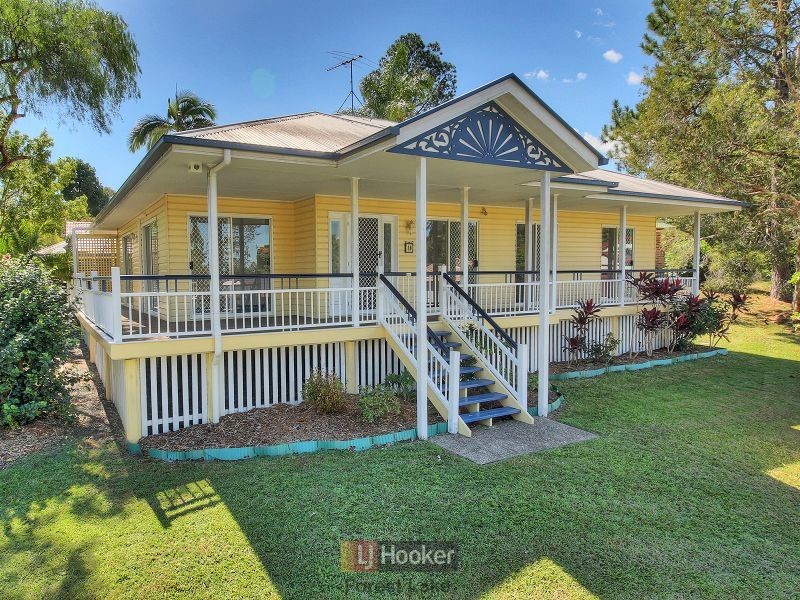 18 Amara Crescent, Forest Lake QLD 4078