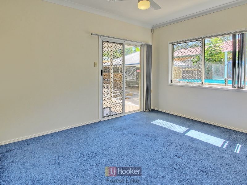 18 Amara Crescent, Forest Lake QLD 4078