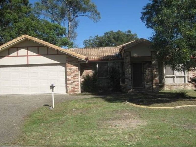 2 Selwyn Close, Forest Lake QLD 4078