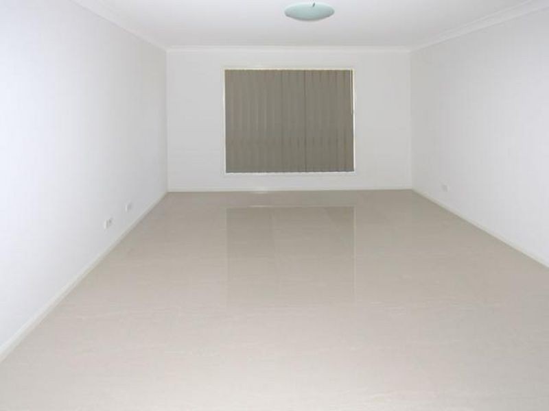 44 The Avenue, Heathwood QLD 4110