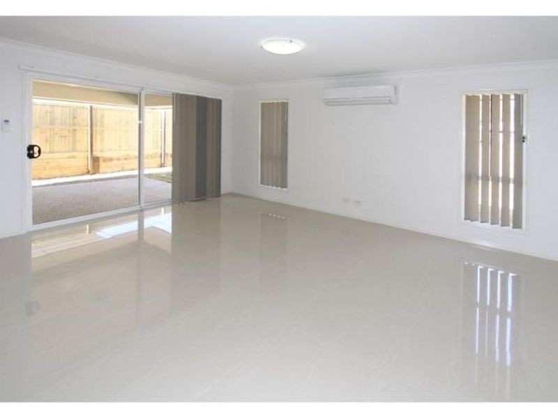 44 The Avenue, Heathwood QLD 4110