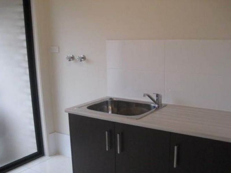 29 Honeypot Avenue, Springfield Lakes QLD 4300