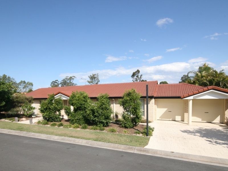 33 Wivenhoe Circuit, Forest Lake QLD 4078