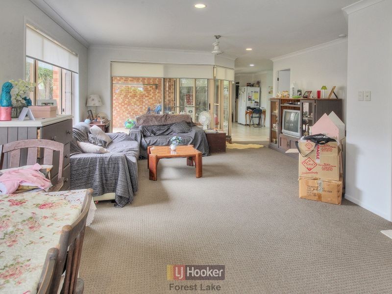 134 Laricina Circuit, Forest Lake QLD 4078