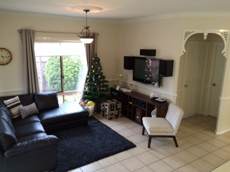 53 Oxford Parade, Forest Lake QLD 4078