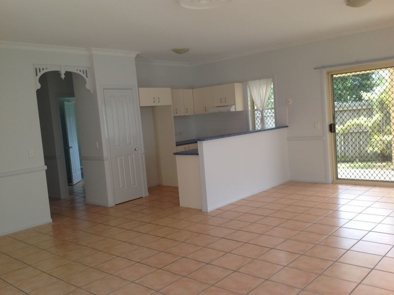 2 Moran Crescent, Forest Lake QLD 4078