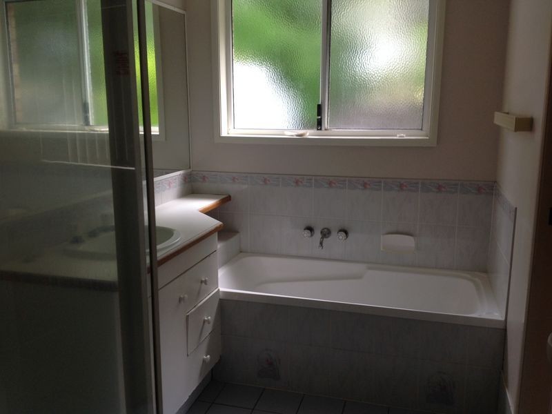 25 Maitland Street, Forest Lake QLD 4078