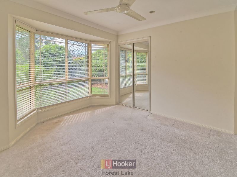 13 Seabrook Crescent, Forest Lake QLD 4078