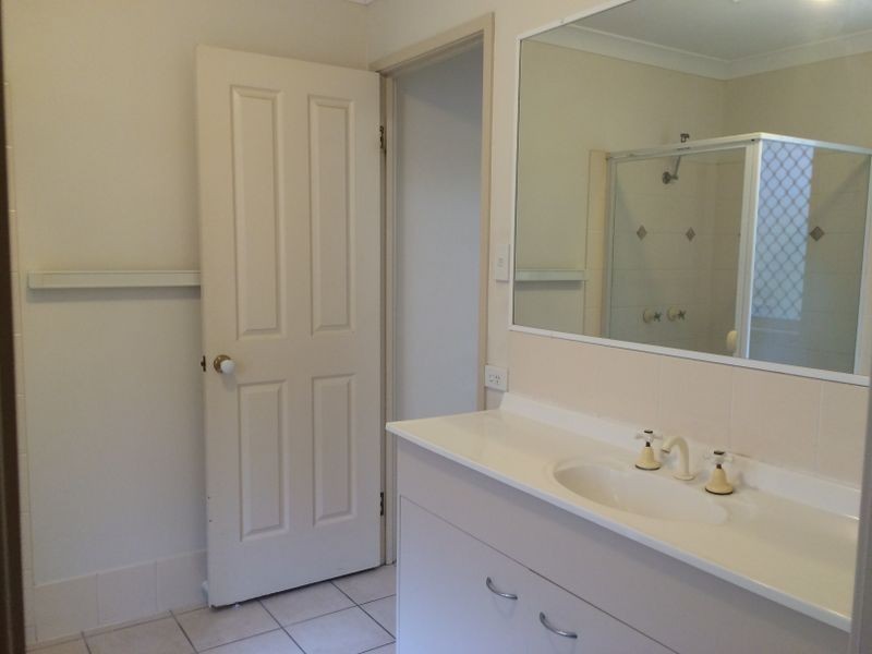 14 Glasshouse Crescent, Forest Lake QLD 4078