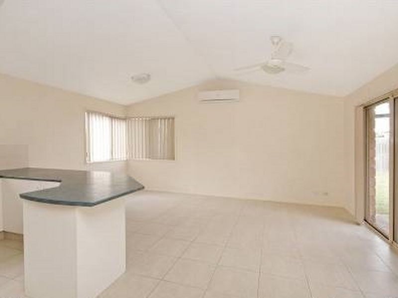 56 Central Street, Forest Lake QLD 4078