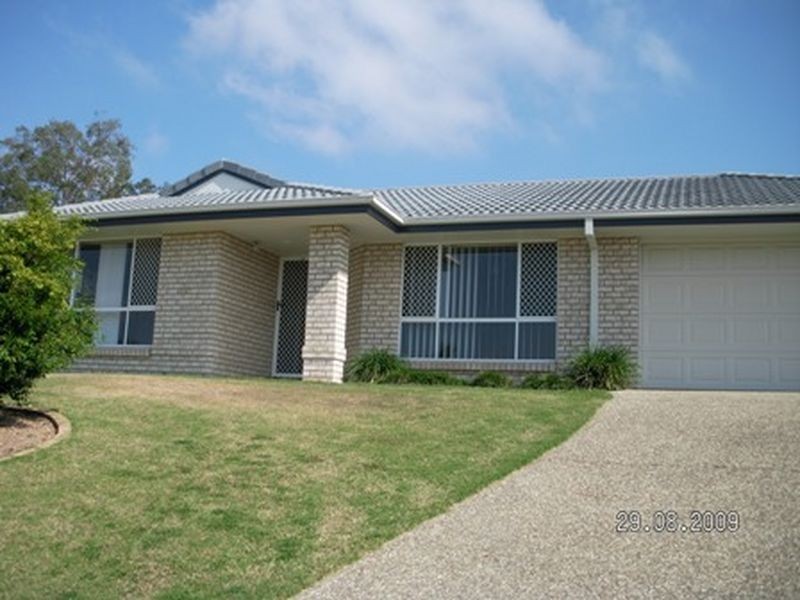 9 Windsor Court, Deebing Heights QLD 4306