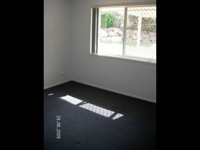 9 Windsor Court, Deebing Heights QLD 4306