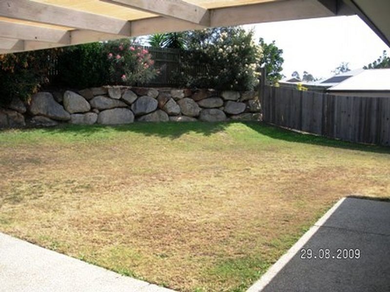 9 Windsor Court, Deebing Heights QLD 4306