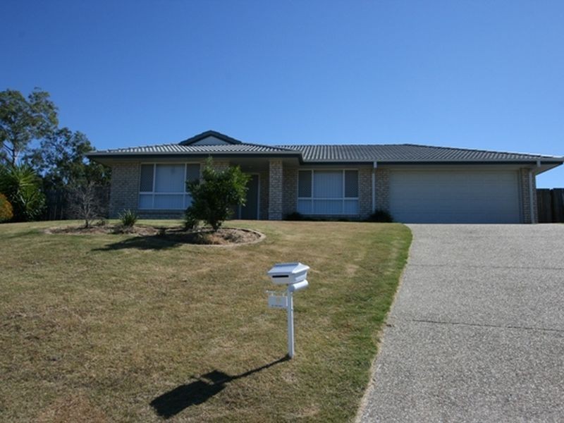 9 Windsor Court, Deebing Heights QLD 4306