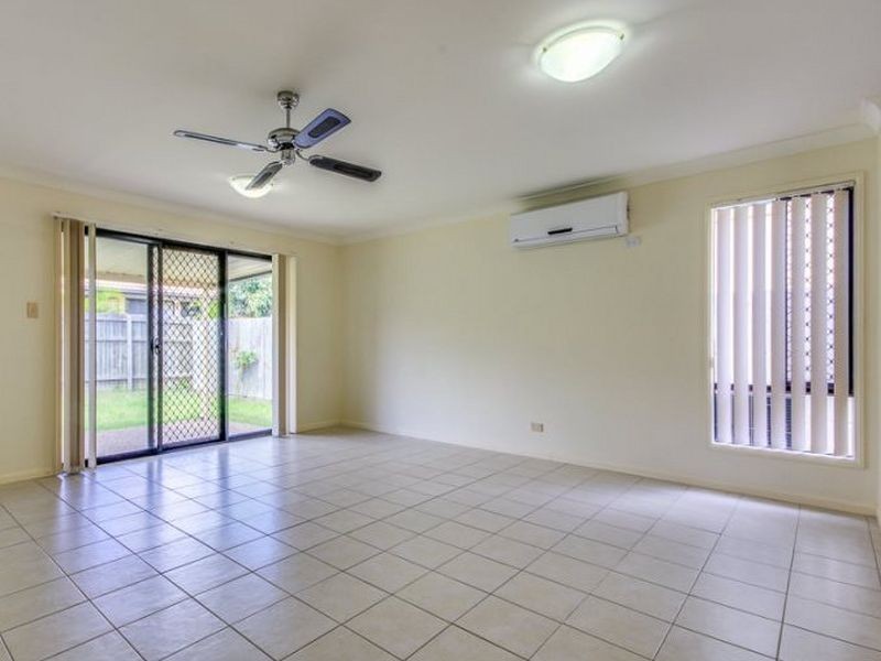 90 Sanctuary Drive, Forest Lake QLD 4078