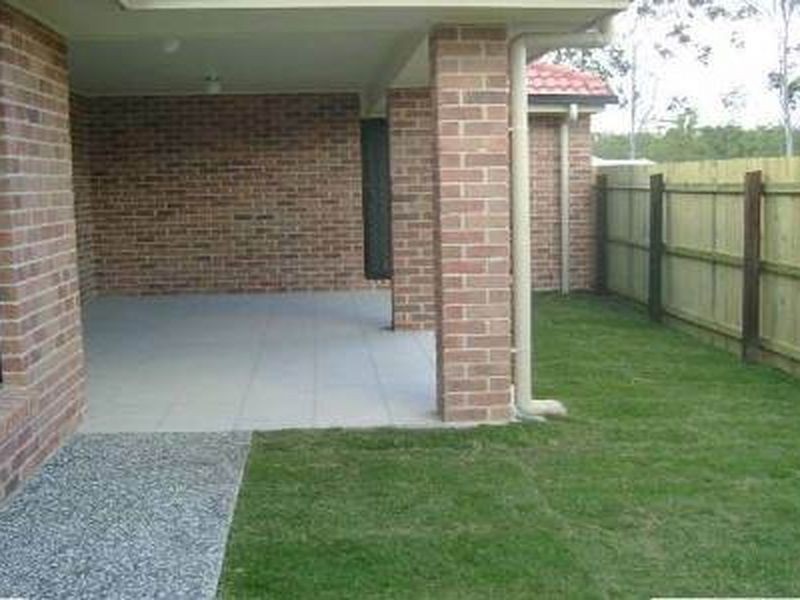 3 Shallow Bay Drive, Springfield Lakes QLD 4300