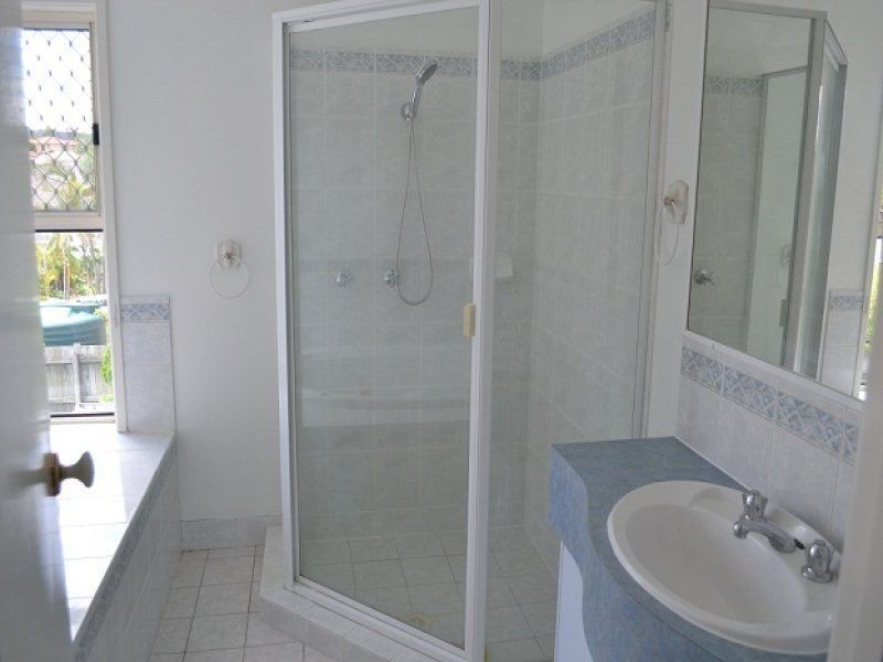 101 Glenfield Street, Parkinson QLD 4115