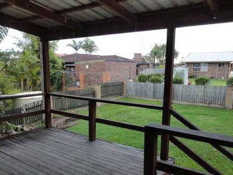 35 Akama Road, Durack QLD 4077