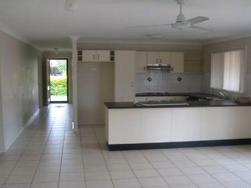 10 Belmore Crescent, Forest Lake QLD 4078