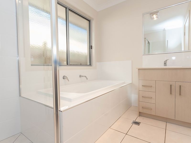 9 Bentley Street, Heathwood QLD 4110