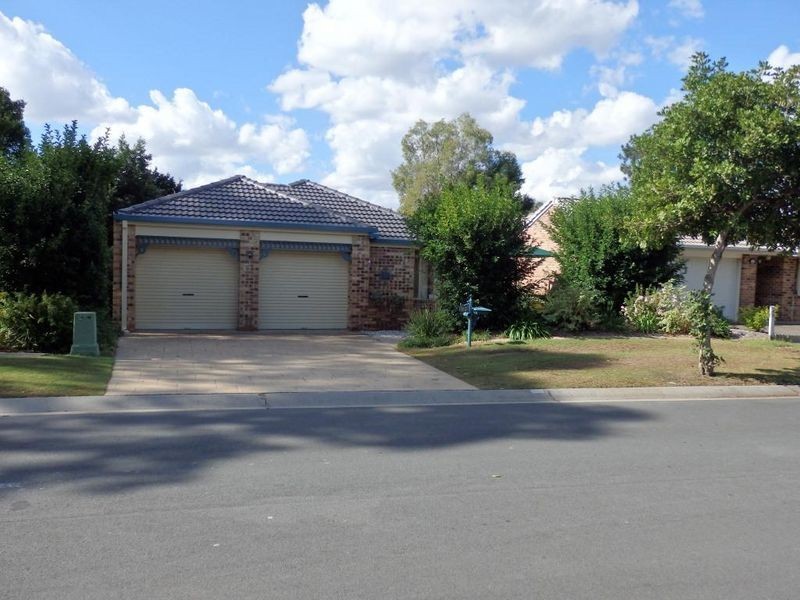 92 Augusta Crescent, Forest Lake QLD 4078