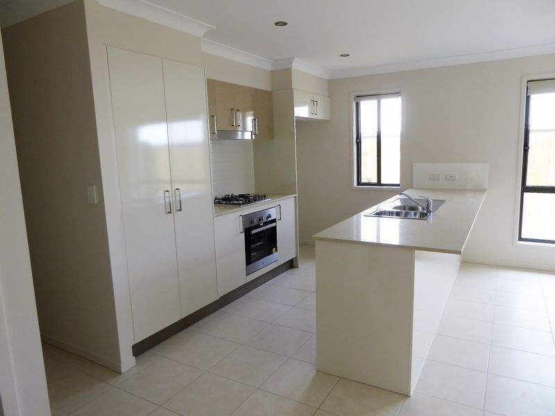 19 Kent Street, Heathwood QLD 4110