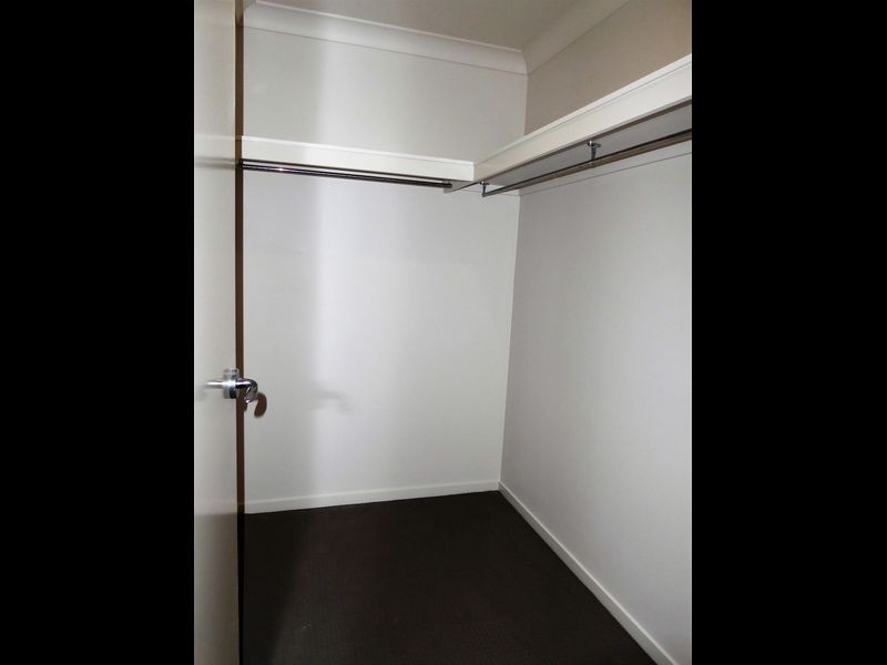 19 Kent Street, Heathwood QLD 4110