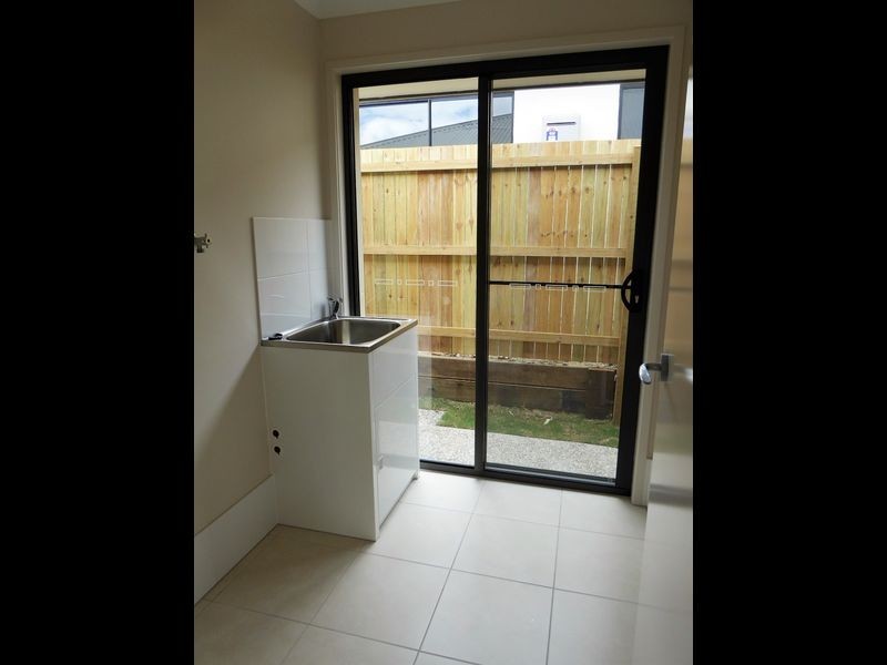 19 Kent Street, Heathwood QLD 4110